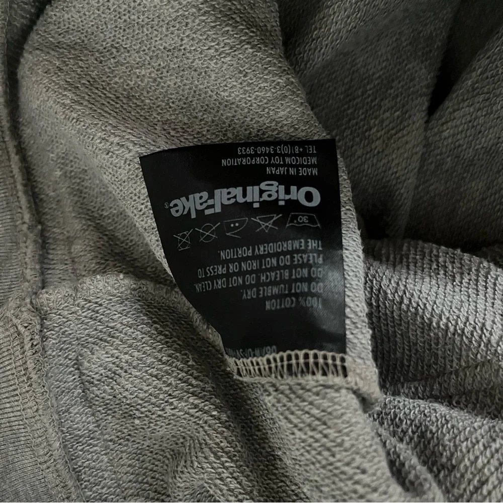 ORIGINAL FAKE sz 1 S Button Down Hoodie Chomper Gray KAWS Japan - Picture 8 of 12